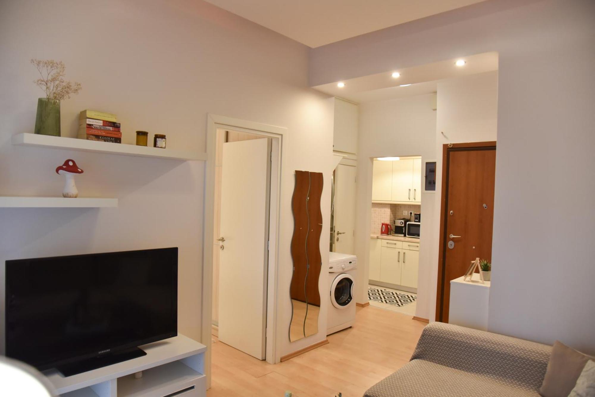 One-Bedroom Apartment