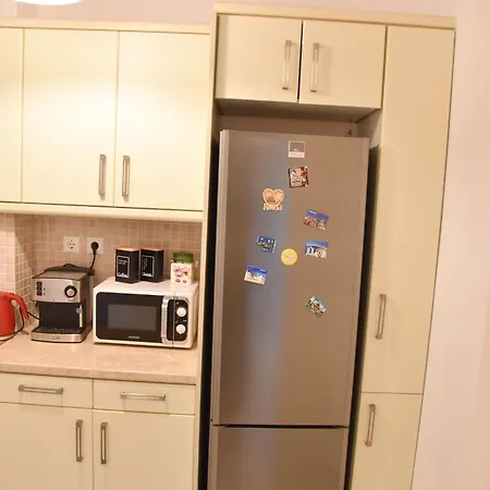 Tiny Treasure Apartment-3